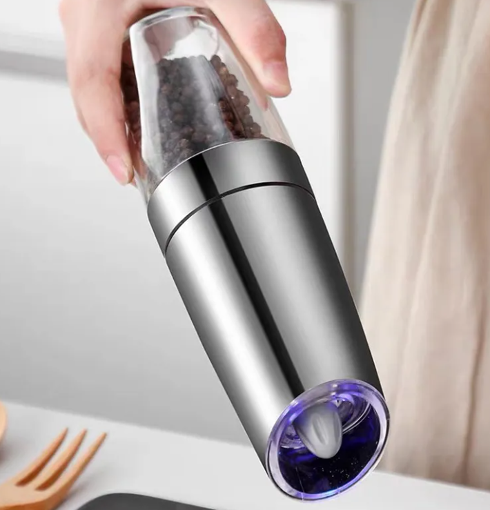 AutoGrind Electric Pepper Mill